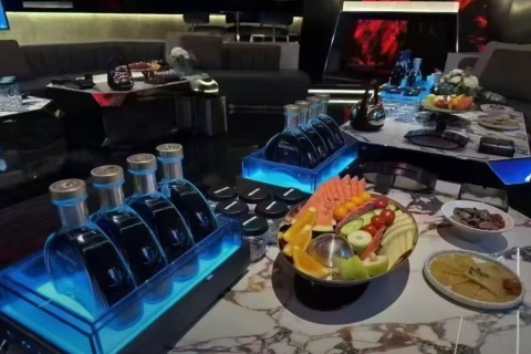 巴彦淖尔龙头夜场招聘包房酒水促销员！待遇优厚